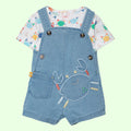 Set per Bimbo Maglietta e Salopette Stampata in Denim Boboli