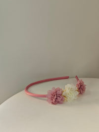 Cerchietto Elsa con 3 Fiori Combinati e Gypsophila Siena
