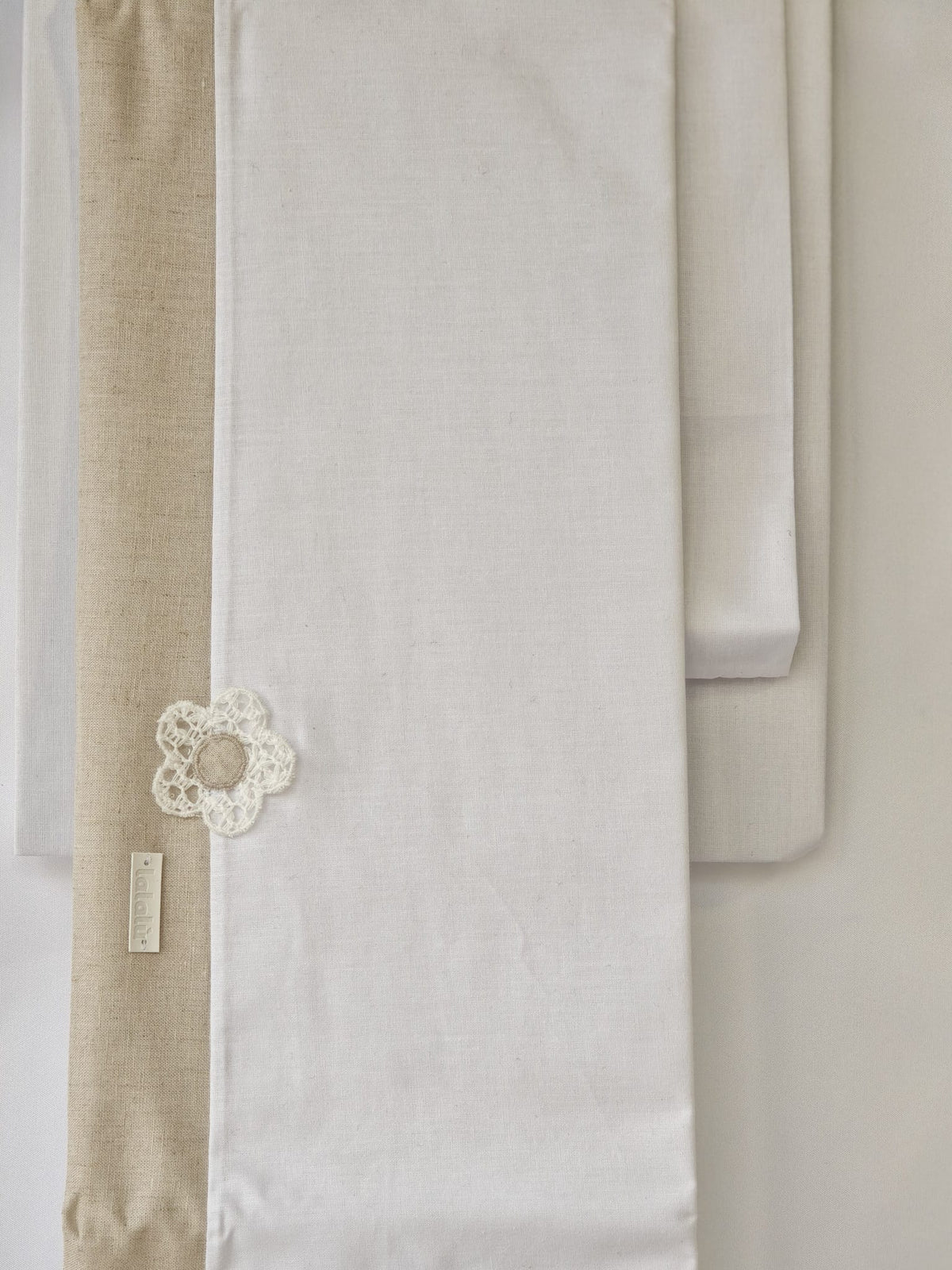 Corredo Nascita Lenzuolino Carrozzino Bianco e Beige Coordinabile Lalalu' - Neon