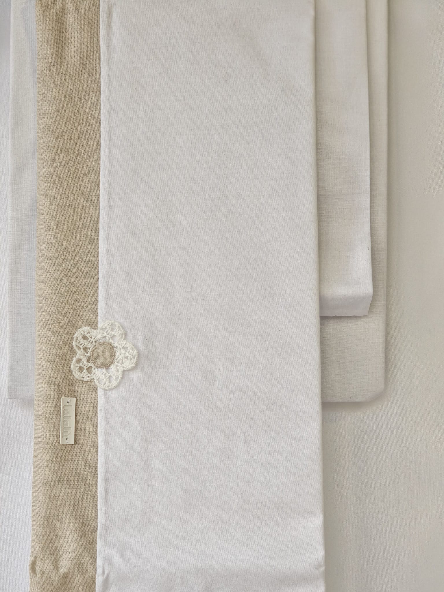 Corredo Nascita Lenzuolino Carrozzino Bianco e Beige Coordinabile Lalalu' - Neon