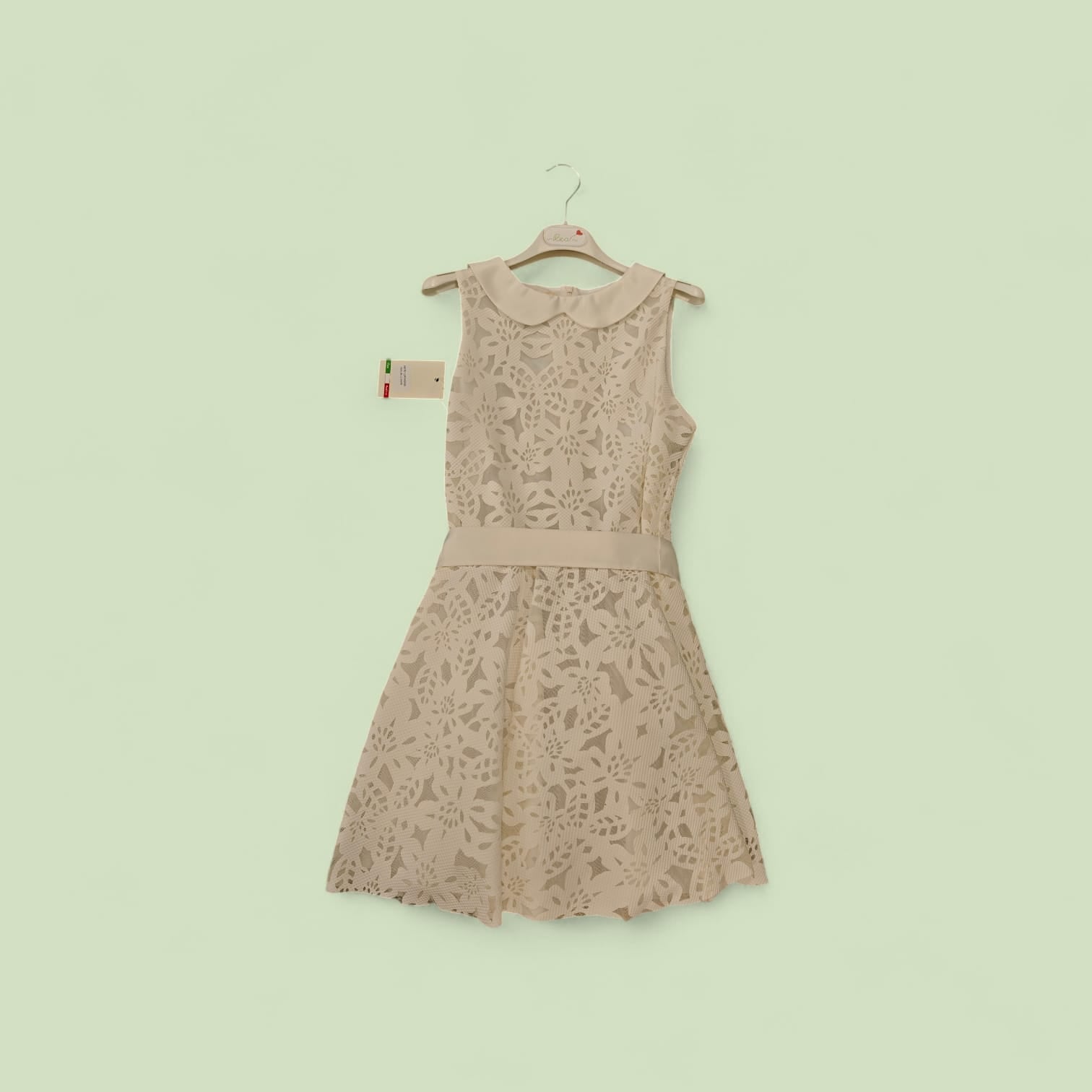 ABITO CERIMONIA SMANICATO CON RICAMI IN RILIEVO