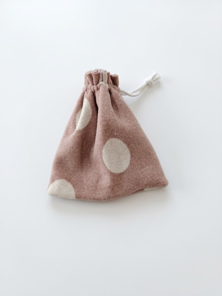 Cappello Neonata in Maglia Jacquard a Pois Pietra Lalalù