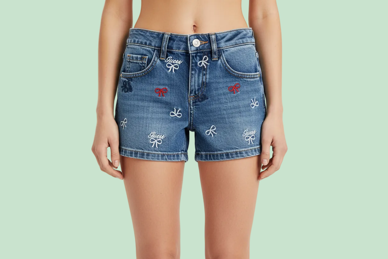 SHORTS DI JEANS CON FIOCCHI GUESS