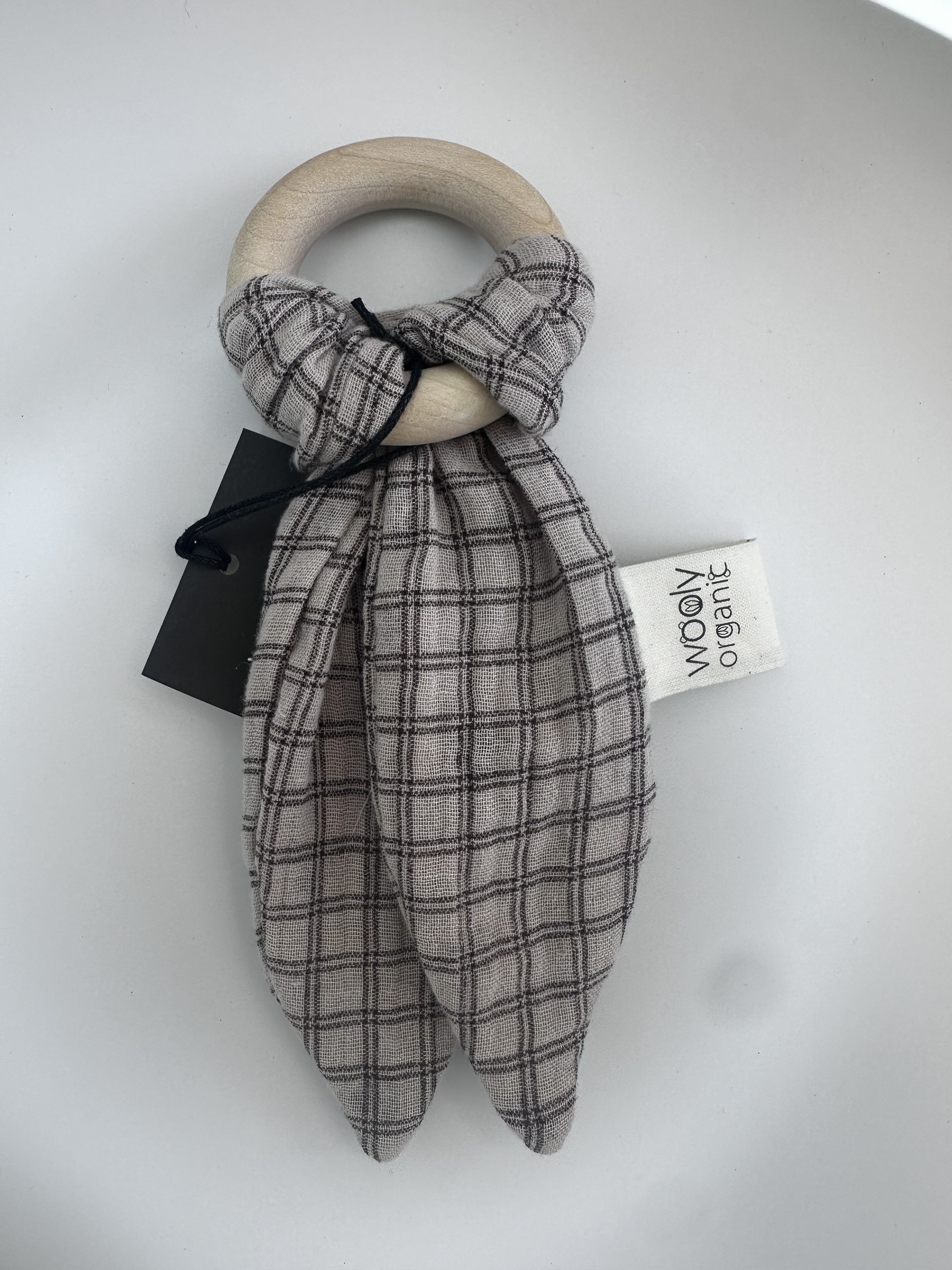 Orecchie in Mussola con Annello di Legno per la Dentizione-gots- Wooly Organic