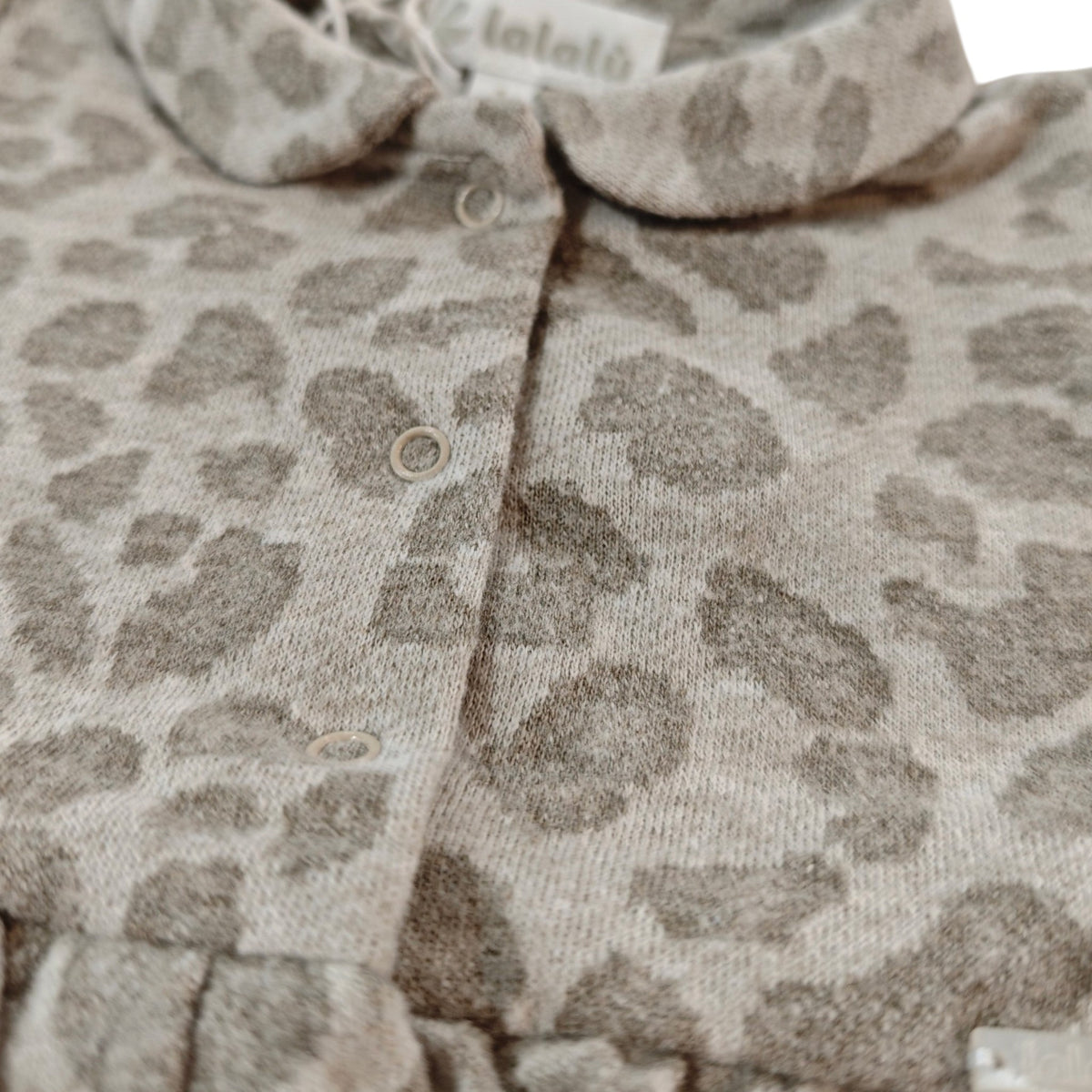 Tutina Neonata in Maglina Jacquard Maculata e Caldo Cotone Cacao Lalalù