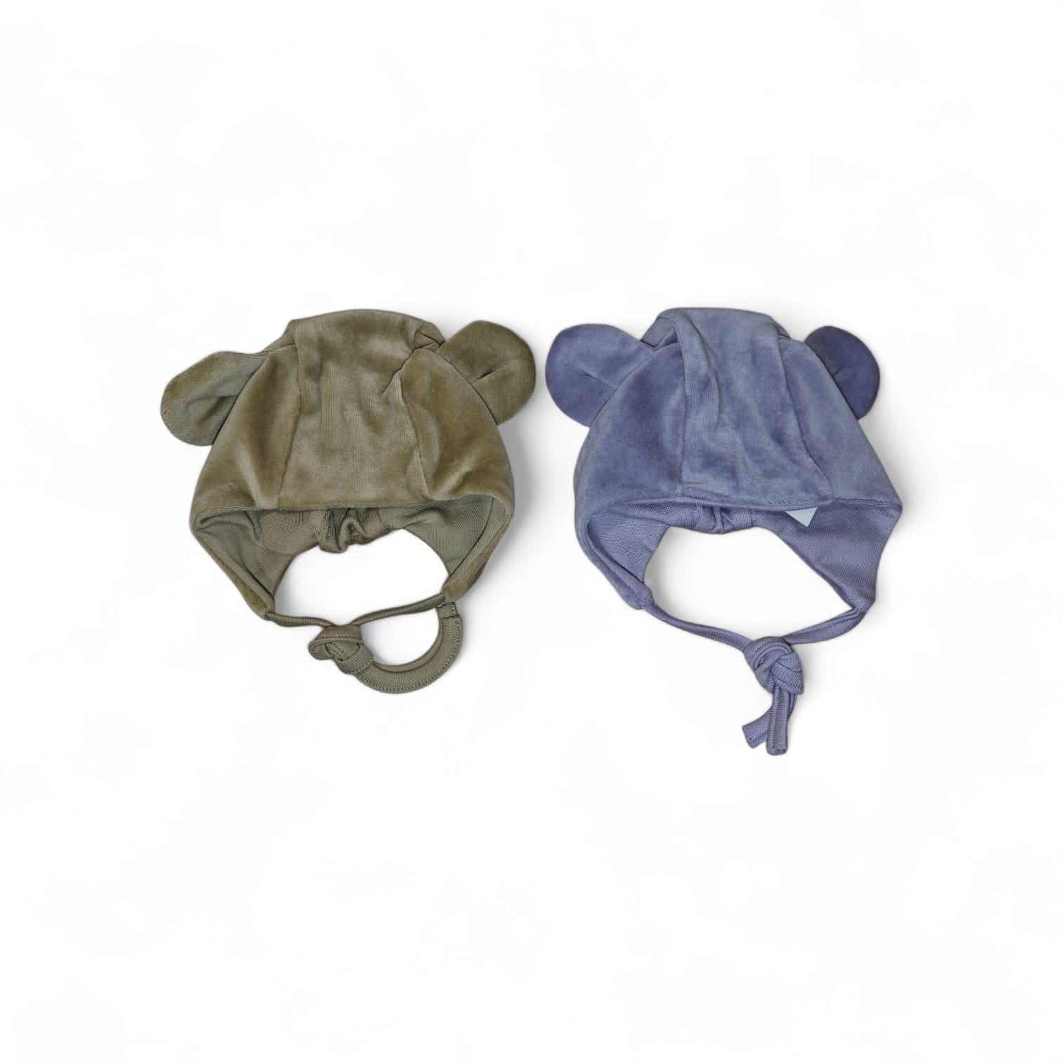 CAPPELLO IN VELLUTO CON ORECCHIE WOOLY ORGANIC