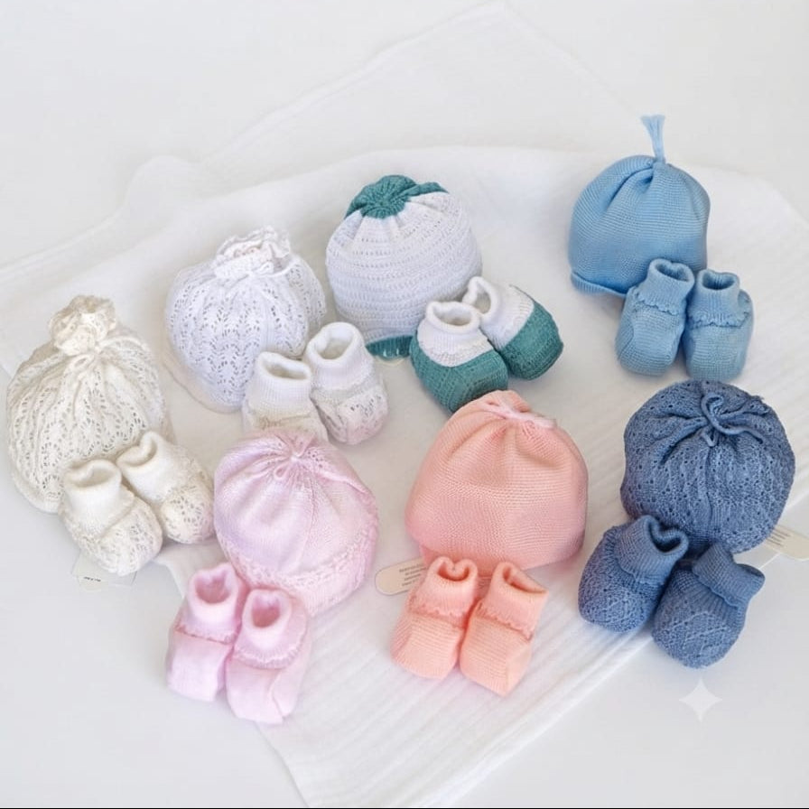 Set Cappellino + Scarpette in Filo Pappa & Latte - Neonata